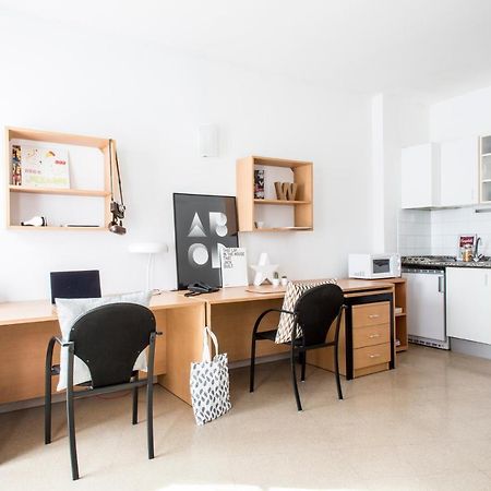 Residencia Universitaria Resa Francesc Giralt I Serra Terrassa Kültér fotó