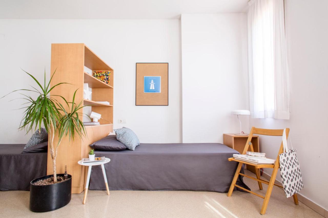 Residencia Universitaria Resa Francesc Giralt I Serra Terrassa Kültér fotó